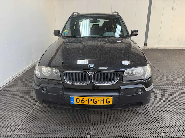 Bmw - x3 - 2.5 i - personenauto - 2004 - afbeelding 21 van  27