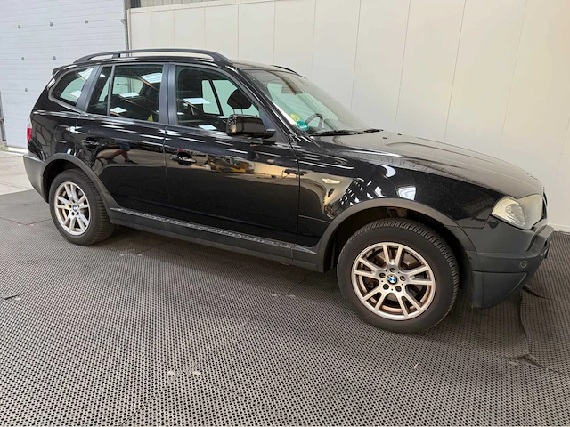 Bmw - x3 - 2.5 i - personenauto - 2004 - afbeelding 24 van  27