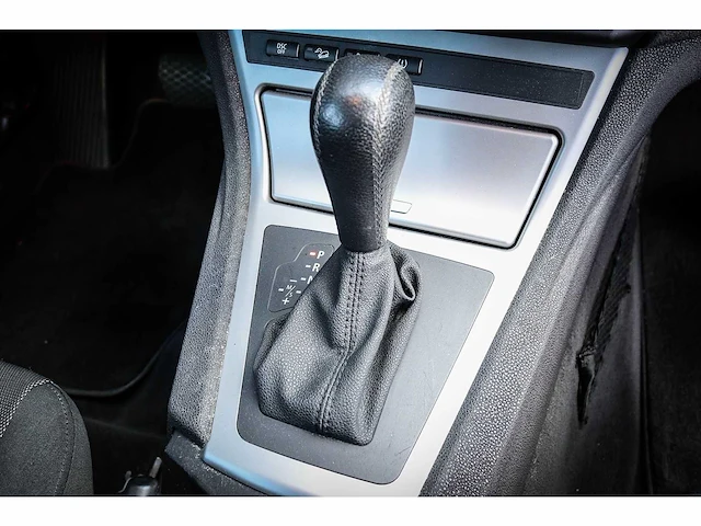Bmw - x3 - 2.5i - personenauto 30-rn-rr - afbeelding 11 van  25