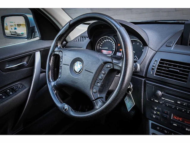 Bmw - x3 - 2.5i - personenauto 30-rn-rr - afbeelding 24 van  25