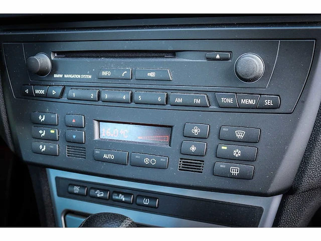 Bmw - x3 - 2.5i - personenauto 30-rn-rr - afbeelding 25 van  25