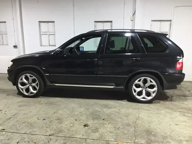 Bmw - x5 - 3.0d executive - 98-nj-bv - afbeelding 2 van  27
