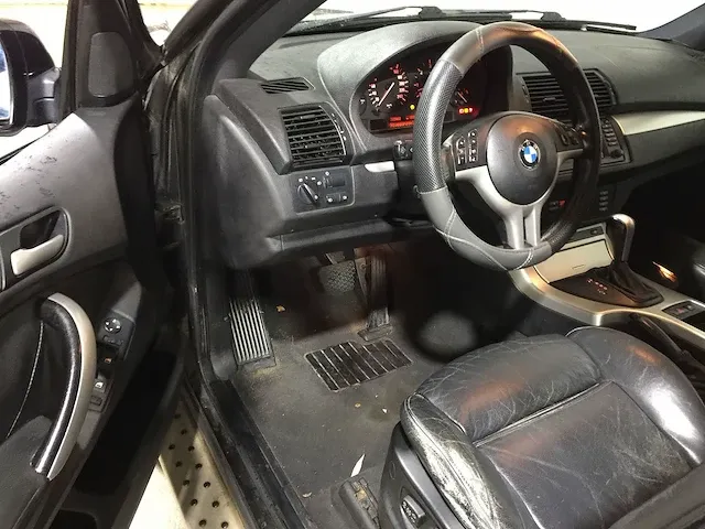 Bmw - x5 - 3.0d executive - 98-nj-bv - afbeelding 9 van  27