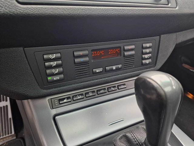 Bmw - x5 - bedrijfswagen - v-58-ktr - 2004 - afbeelding 2 van  25
