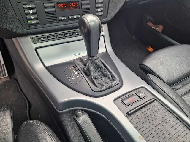 Bmw - x5 - bedrijfswagen - v-58-ktr - 2004 - afbeelding 25 van  25