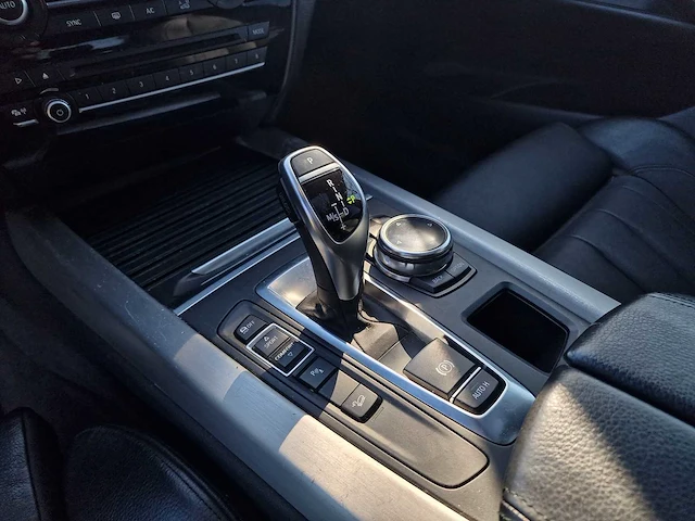 Bmw - x5 - xdrive30d high exec. - 2014 - 2-zlh-26 - afbeelding 9 van  27
