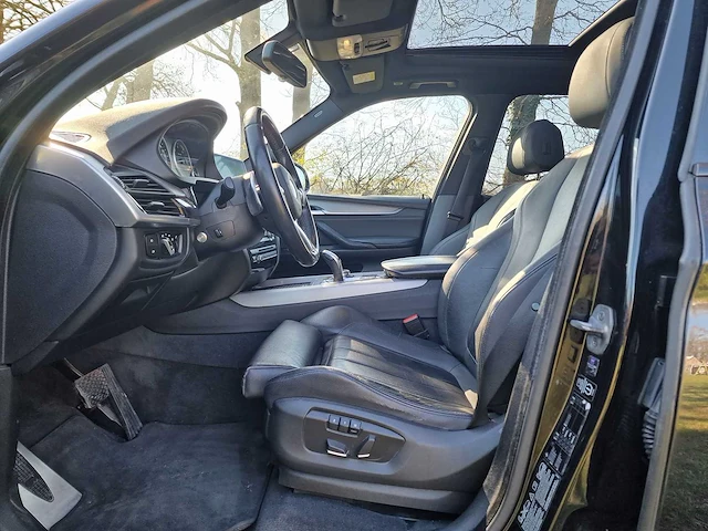 Bmw - x5 - xdrive30d high exec. - 2014 - 2-zlh-26 - afbeelding 3 van  27