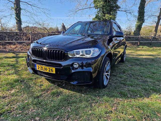 Bmw - x5 - xdrive30d high exec. - 2014 - 2-zlh-26 - afbeelding 12 van  27