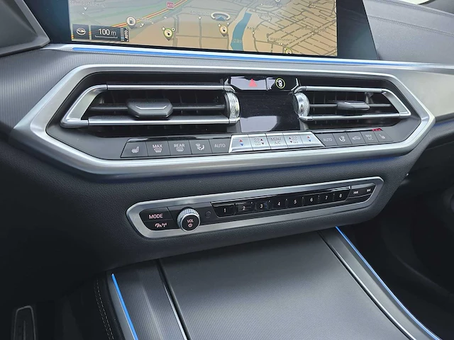 Bmw - x5 - xdrive45e high executive m-sport - car - 2022 | m6-56-63 - afbeelding 38 van  40
