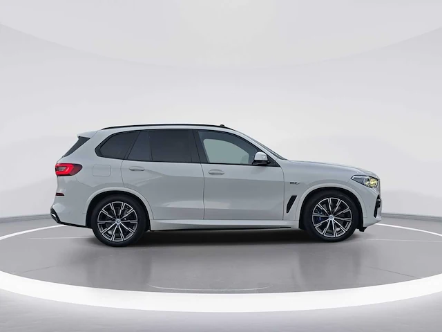 Bmw - x5 - xdrive45e high executive m-sport - car - 2022 | m6-56-63 - afbeelding 2 van  40