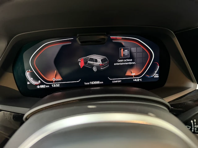 Bmw - x7 - xdrive40i - personenauto - 7 persoons - 2019 - afbeelding 33 van  47