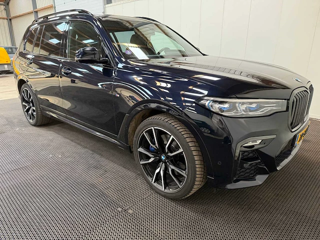 Bmw - x7 - xdrive40i - personenauto - 7 persoons - 2019 - afbeelding 5 van  47