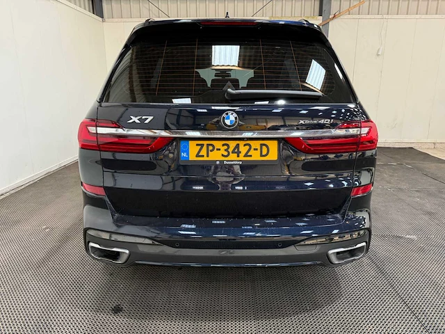 Bmw - x7 - xdrive40i - personenauto - 7 persoons - 2019 - afbeelding 9 van  47