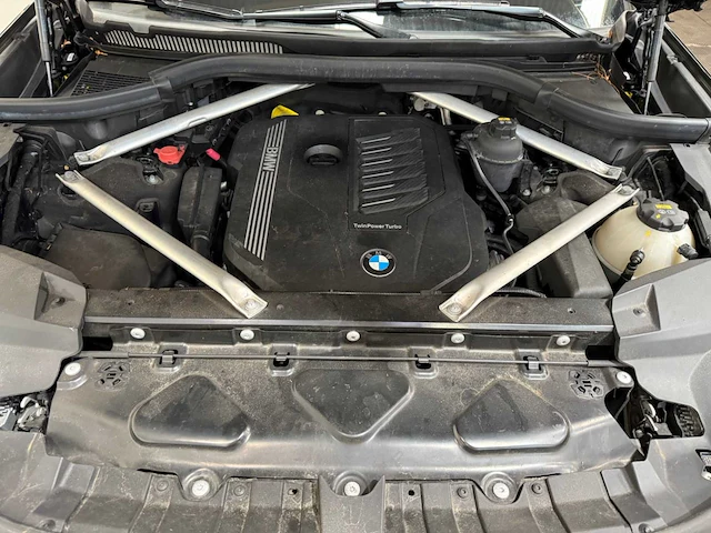 Bmw - x7 - xdrive40i - personenauto - 7 persoons - 2019 - afbeelding 37 van  47
