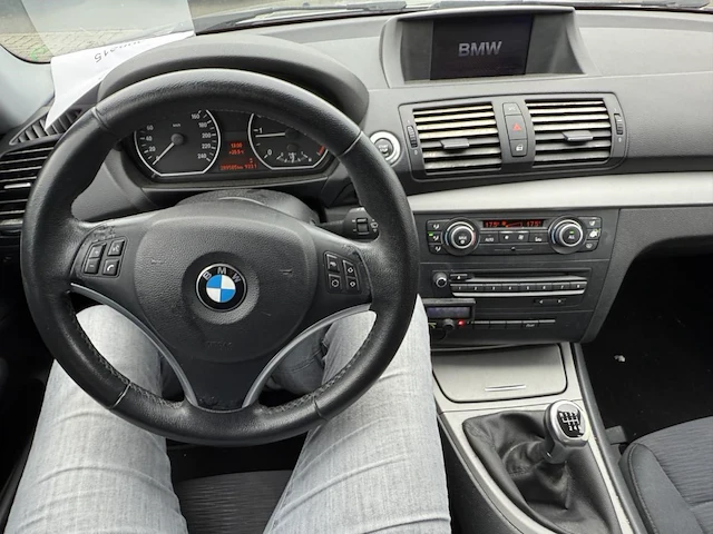 Bmw 1 hatch (e87) 116 d 115,2010 - afbeelding 25 van  25