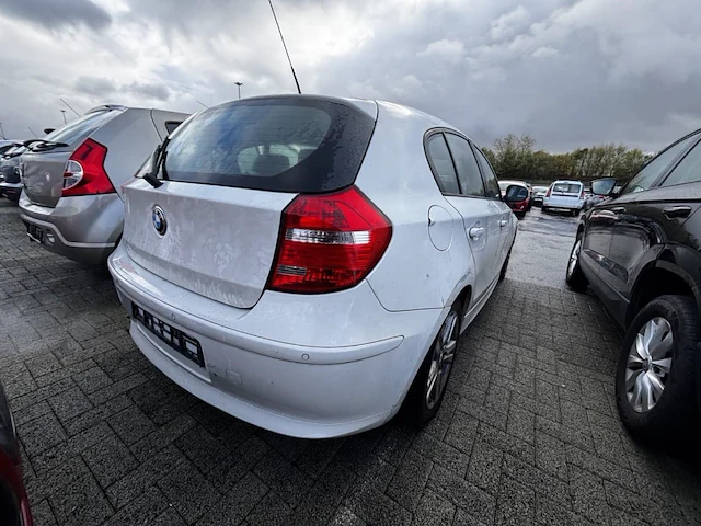 Bmw 1 hatch (e87) 116i,2011 - afbeelding 33 van  38