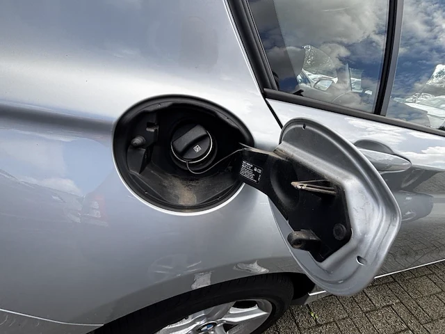 Bmw 1 hatch f20 lci 116i,2017 - afbeelding 13 van  24