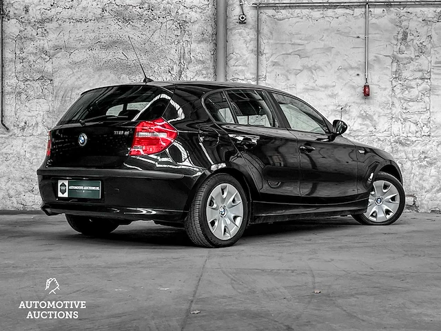 Bmw 1-serie 116d 116pk 2011 - afbeelding 14 van  51