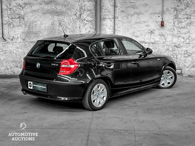 Bmw 1-serie 116d 116pk 2011 - afbeelding 15 van  51