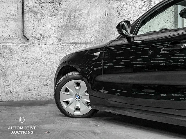 Bmw 1-serie 116d 116pk 2011 - afbeelding 23 van  51