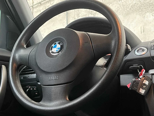 Bmw 1-serie 116d 116pk 2011 - afbeelding 31 van  51
