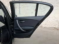 Bmw 1-serie 116d 116pk 2011 - afbeelding 42 van  51