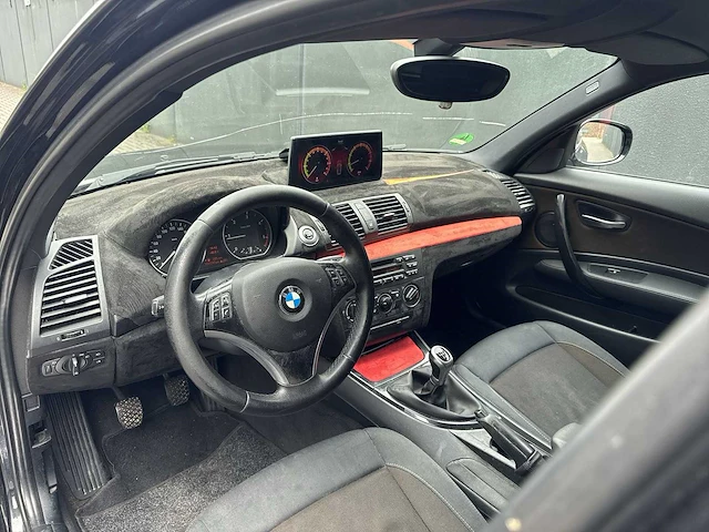 Bmw 1-serie 116d corporate 2010 | n-844-kr - afbeelding 3 van  27