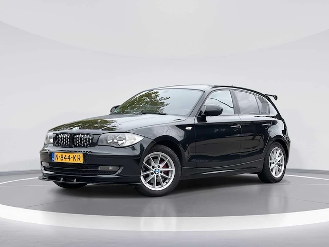 Bmw 1-serie 116d corporate 2010 | n-844-kr - afbeelding 1 van  27