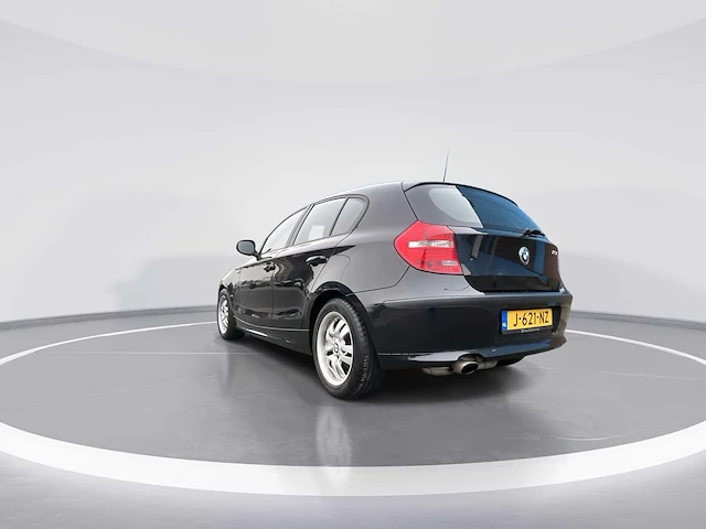 Bmw 1-serie 116i - 2011 | j-621-nz - afbeelding 17 van  23