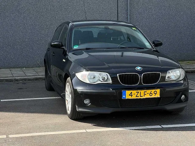 Bmw 1-serie 116i | 4-zlf-69 - afbeelding 12 van  17