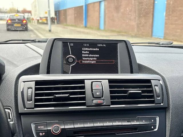 Bmw 1-serie 116i business+ car 2012 | t-488-ll - afbeelding 8 van  23