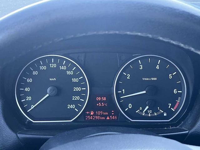 Bmw 1-serie 116i business style car 2010 | 64-lpj-7 - afbeelding 5 van  27
