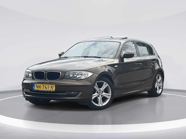 Bmw 1-serie 116i car 2010 | nn-761-n i - afbeelding 1 van  30