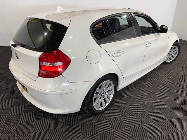 Bmw 1-serie 116i effdyn.bnsl.ued, 48-rkx-2 - afbeelding 10 van  14