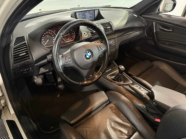 Bmw 1-serie 116i effdyn.bnsl.ued, 48-rkx-2 - afbeelding 13 van  14