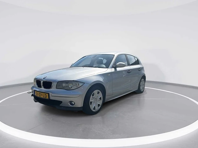 Bmw 1-serie 116i executive | 01-zp-ld | i - afbeelding 1 van  17