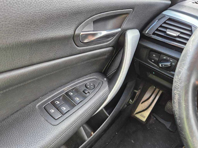 Bmw 1-serie 116i executive , ; 2-zgf-84 - afbeelding 6 van  18