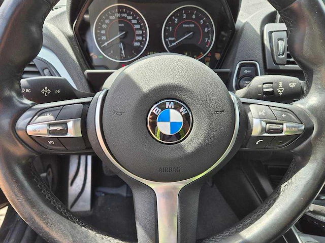 Bmw 1-serie 116i executive , ; 2-zgf-84 - afbeelding 16 van  18
