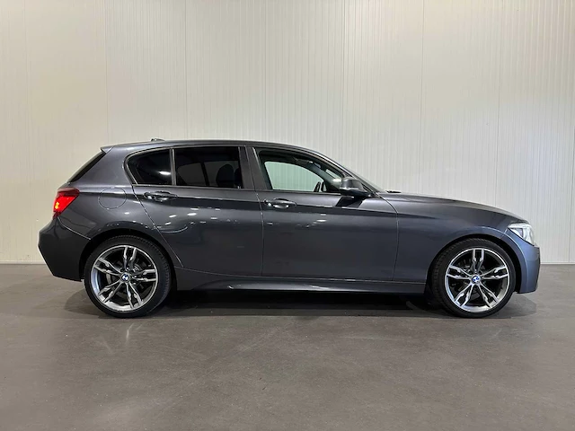 Bmw 1-serie 116i executive 8-xpb-31 - afbeelding 19 van  22