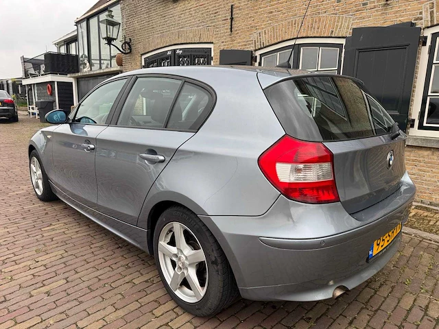 Bmw 1-serie 116i executive airco 95-sh-vx - afbeelding 2 van  15