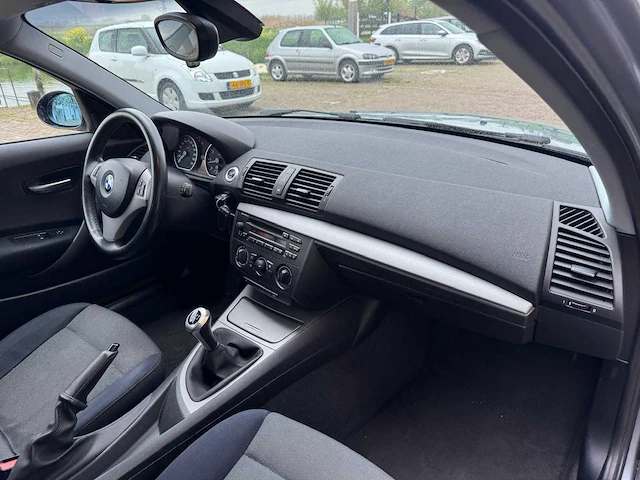 Bmw 1-serie 116i executive airco 95-sh-vx - afbeelding 4 van  15