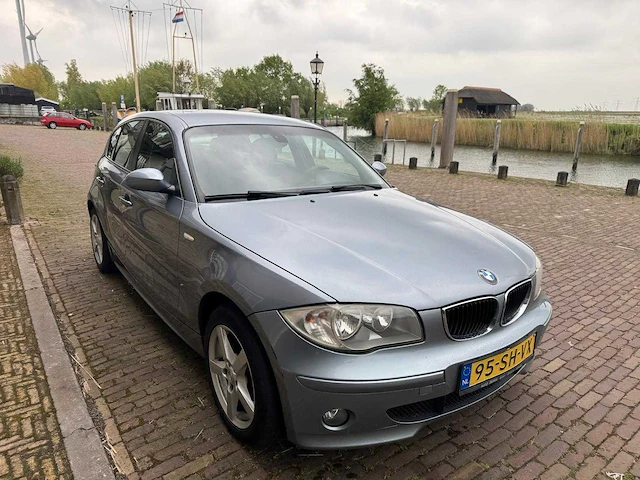 Bmw 1-serie 116i executive airco 95-sh-vx - afbeelding 12 van  15