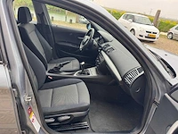 Bmw 1-serie 116i executive airco 95-sh-vx - afbeelding 13 van  15