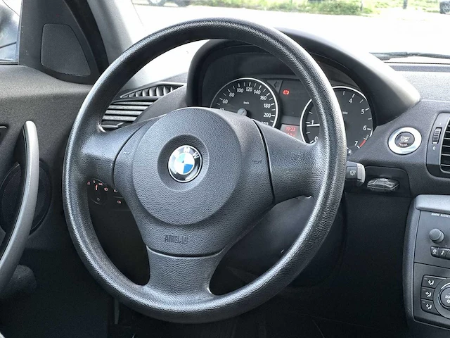 Bmw 1-serie 116i executive car 2006 | kr-019-z i - afbeelding 7 van  28