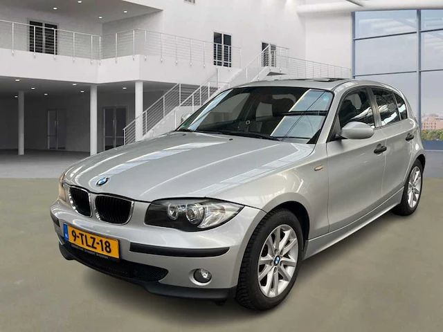 Bmw 1-serie 116i high executive 2004 | 9-tlz-18 - afbeelding 1 van  23