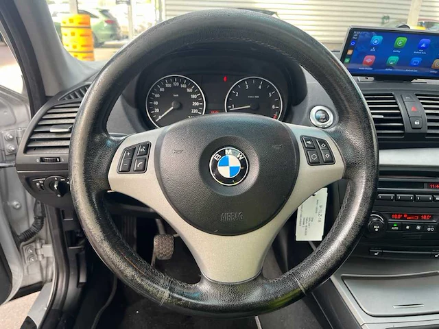 Bmw 1-serie 116i high executive 2004 | 9-tlz-18 - afbeelding 23 van  23