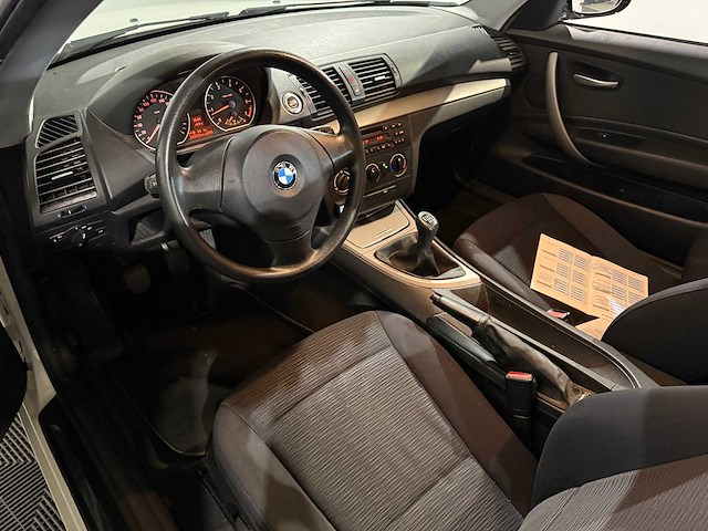 Bmw 1-serie 116i introduction, 57-xx-lg - afbeelding 12 van  13