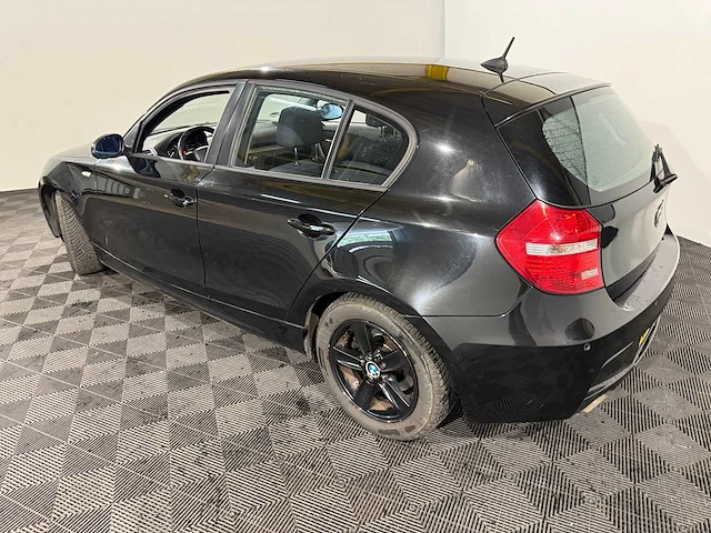 Bmw 1-serie 118i, 17-zsk-3 - afbeelding 6 van  13