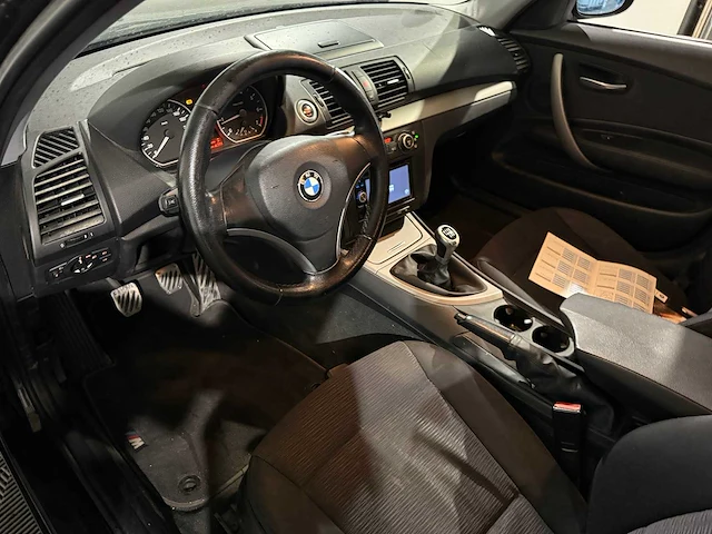 Bmw 1-serie 118i, 17-zsk-3 - afbeelding 12 van  13