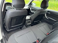 Bmw 1-serie 118i business+ automaat 5-deurs clima 55-xpg-4 - afbeelding 13 van  33
